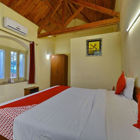 Hotel Oyo 12402 Mushkil Aasan Mount Abu Exterior foto