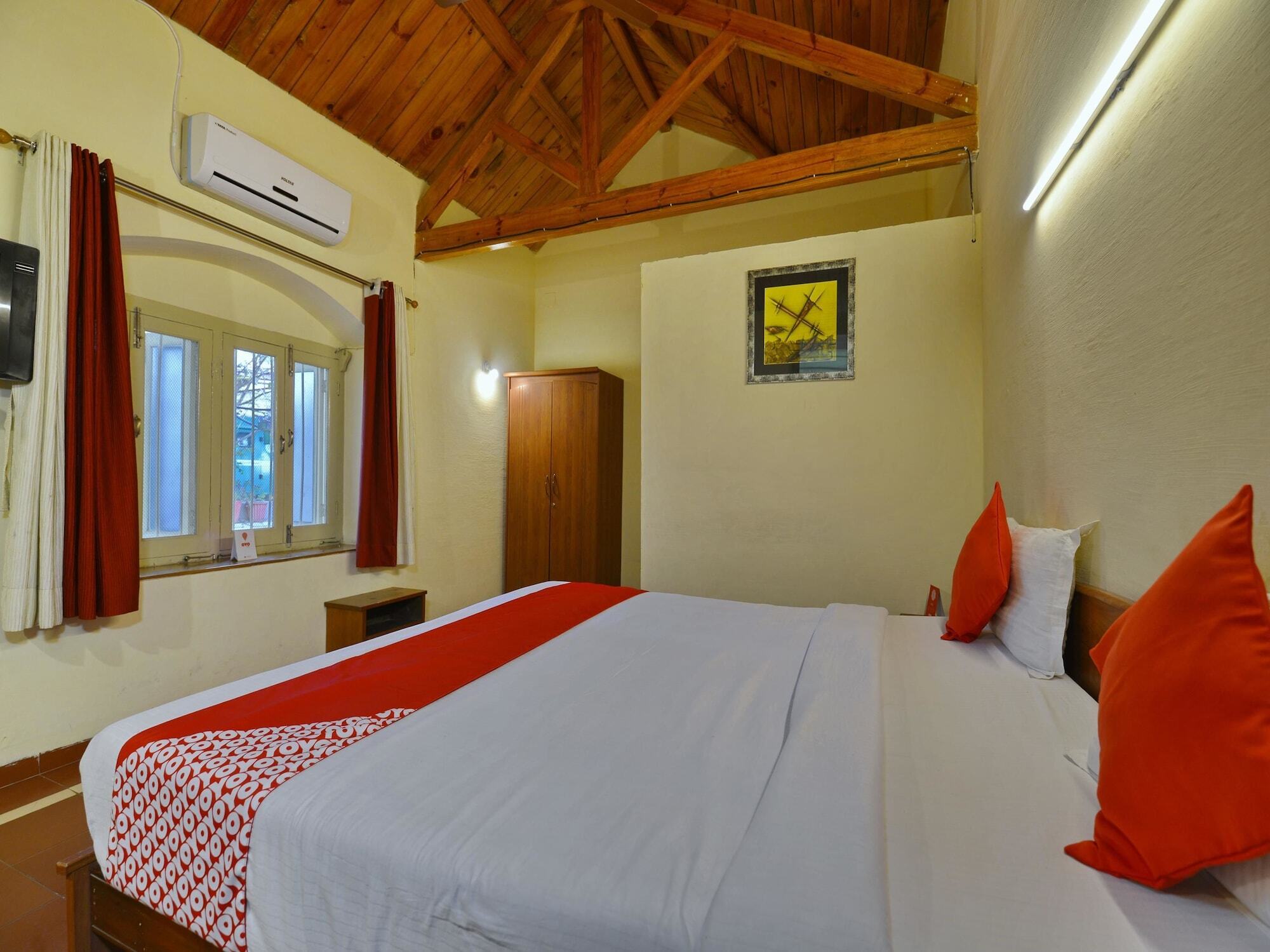 Hotel Oyo 12402 Mushkil Aasan Mount Abu Exterior foto